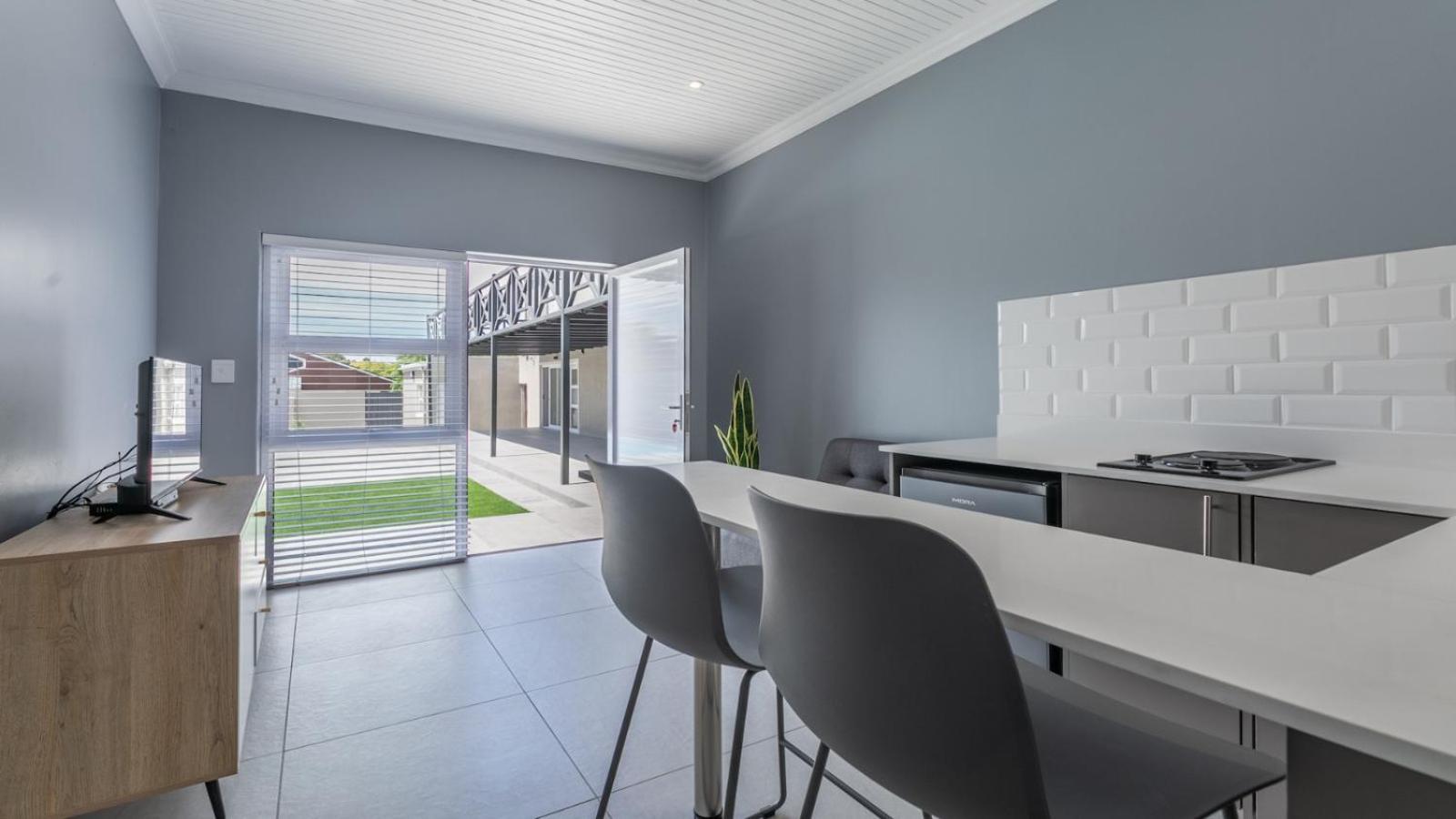 Inkantu Self-Catering Apartments 开普敦 外观 照片